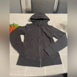 Lululemon Scuba hoodie 🖤